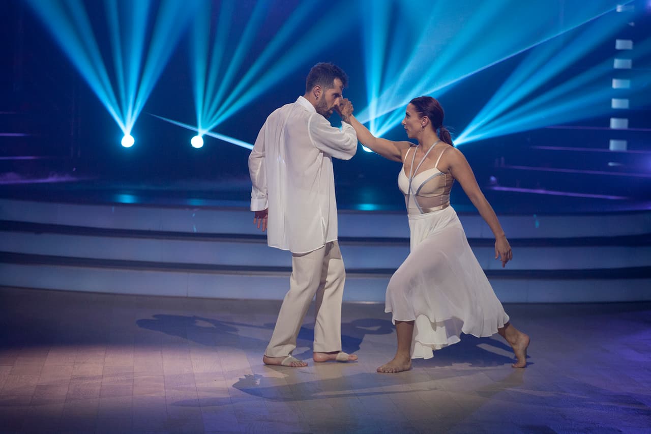 “Resulta que mi amigo Mike Bahía se encuentra en este momento en México participando en Mira Quién Baila. Deben entrar al link y votar por él”, dijo a través de sus 'stories' Mario Ruiz.