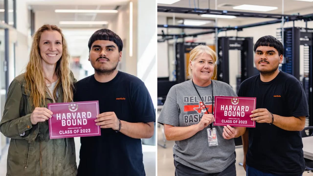 Noel junto a sus profesoras Tina Jansen y Kate Murphy, a quienes le atribuye mérito por ayudarle conocer las oportunidades de una educación superior.