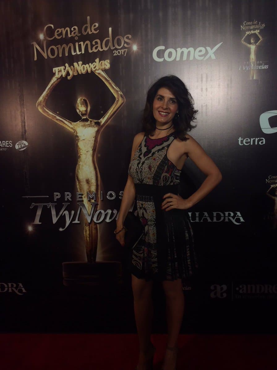 <b><a href="http://www.univision.com/temas/mayrin-villanueva">Mayrín Villanueva</a></b> está nominada a mejor actriz de serie, esto al éxito de su personaje en 
<b><a href="http://www.univision.com/series/mujeres-de-negro"><i>Mujeres de negro</i></a></b>.