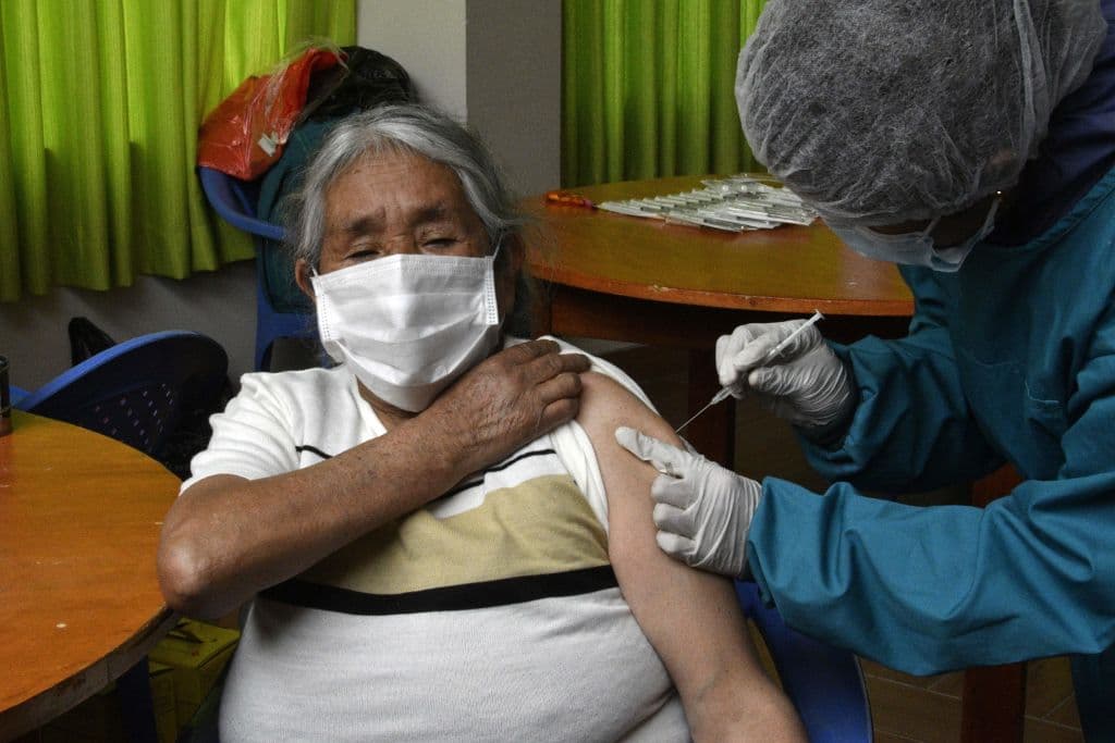 Sitio de vacunación masiva abrirá en Stockton Arena