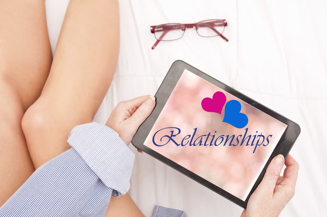 No es imposible, pero si más difícil. En el plano sentimental podría ocurrir una desilusión respecto a quien conociste hace poco en medio sociales y resulta ser diferente a lo que pensabas.