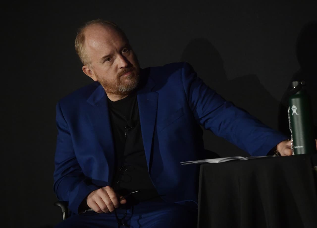 El comediante y actor mexicano-estadounidense 
<b>Louis C. K.</b> sumó $52 millones de dólares ganados en el 2018, principalmente por su programa ‘Louie’ de la cadena televisiva FX.