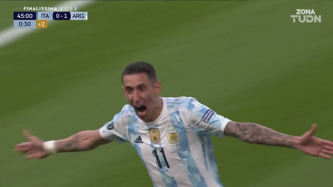 ¡Una barbaridad de definición! ‘Fideo’ anota de vaselina para el 0-2