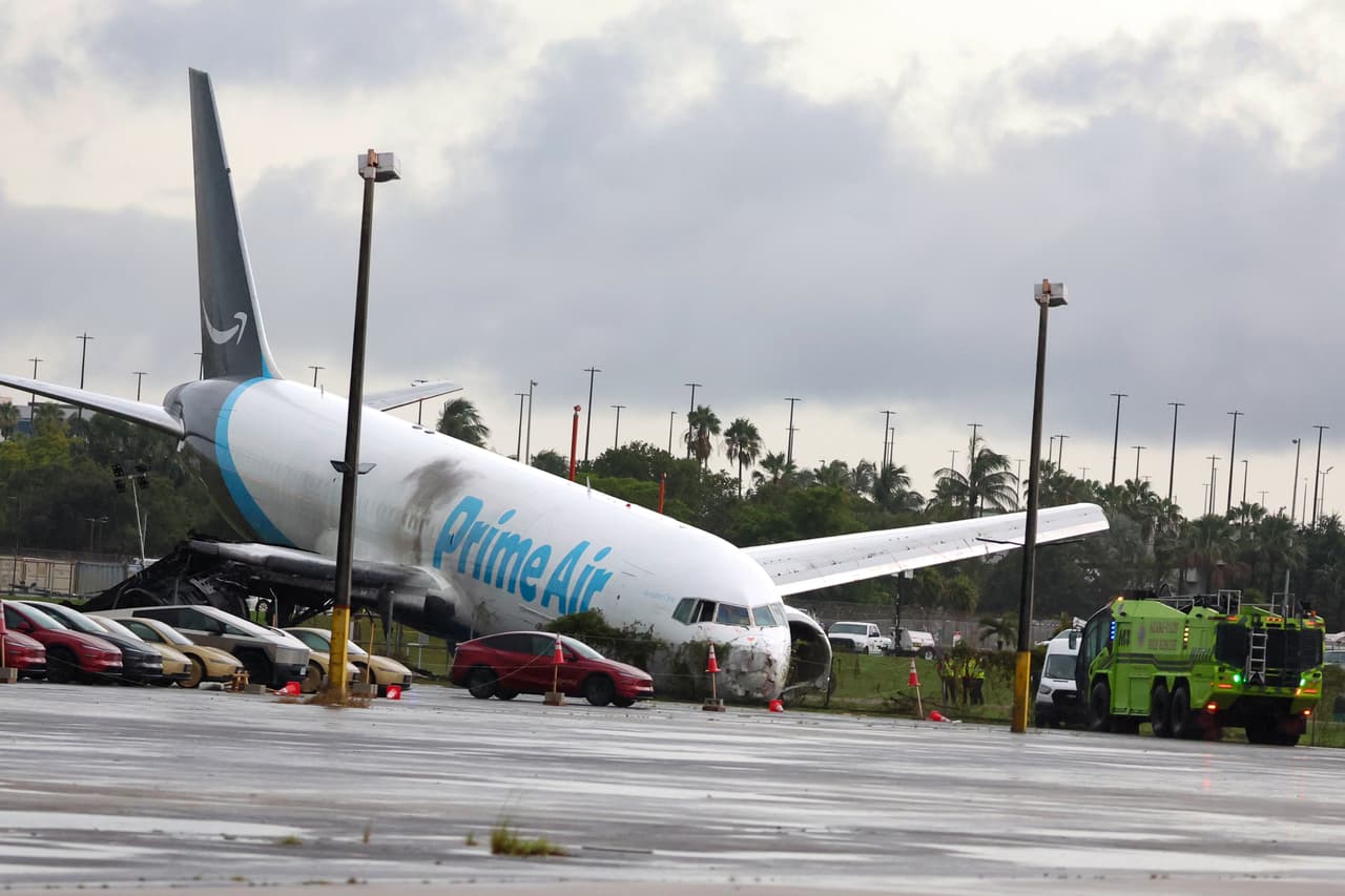 El vuelo 
<b>7598, </b>era 
<b>operado para Amazon por 21 Air</b>, una aerolínea de carga con 
<b>sede en Carolina del Norte</b>.