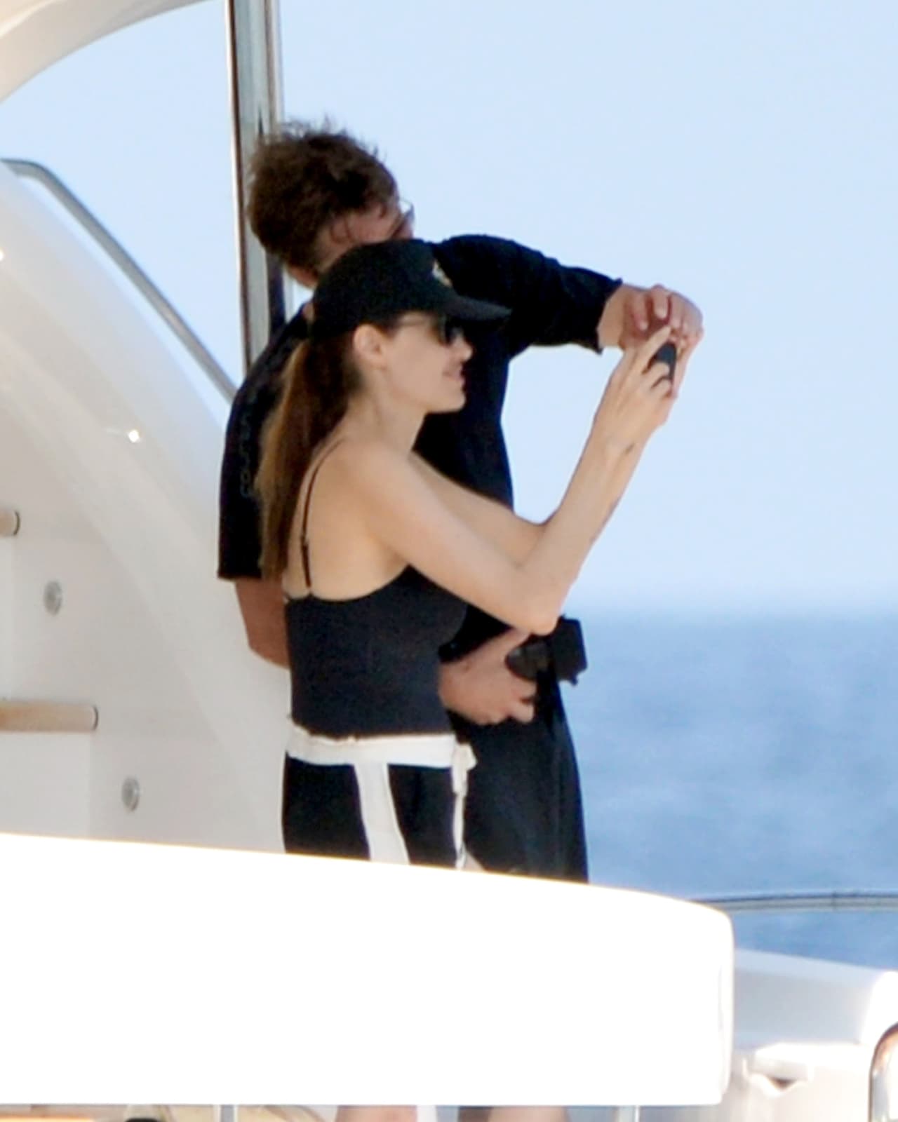 También estuvo a su lado cuando le extirparon los ovarios.