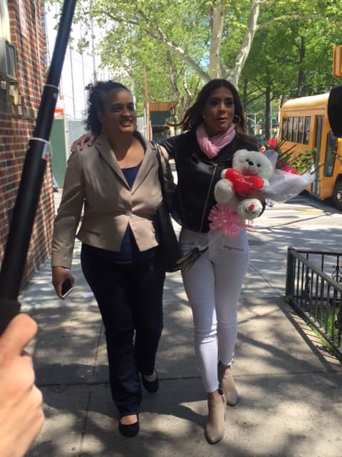 Francisca estaba un poco nerviosa, deseaba que fuera una momento perfecto.