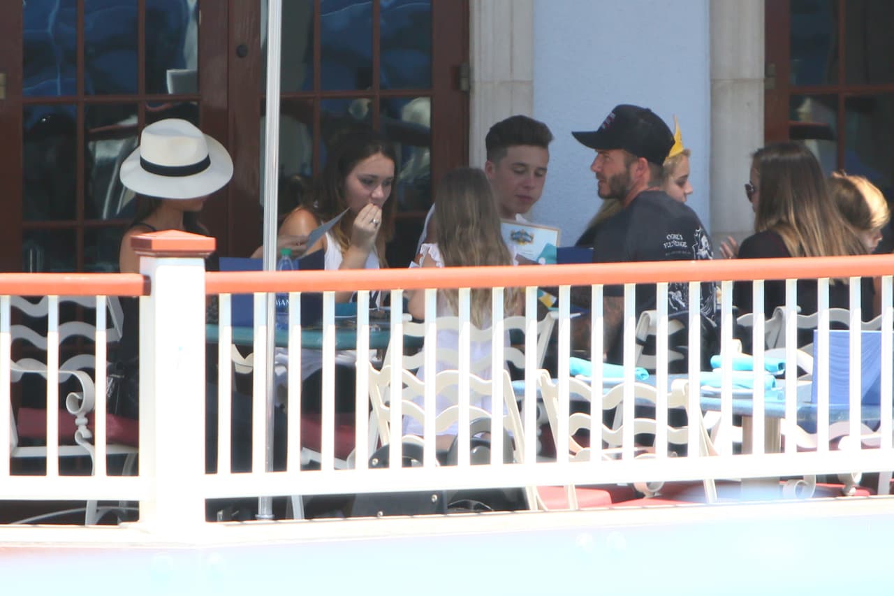 Todos le entraron a la comida.