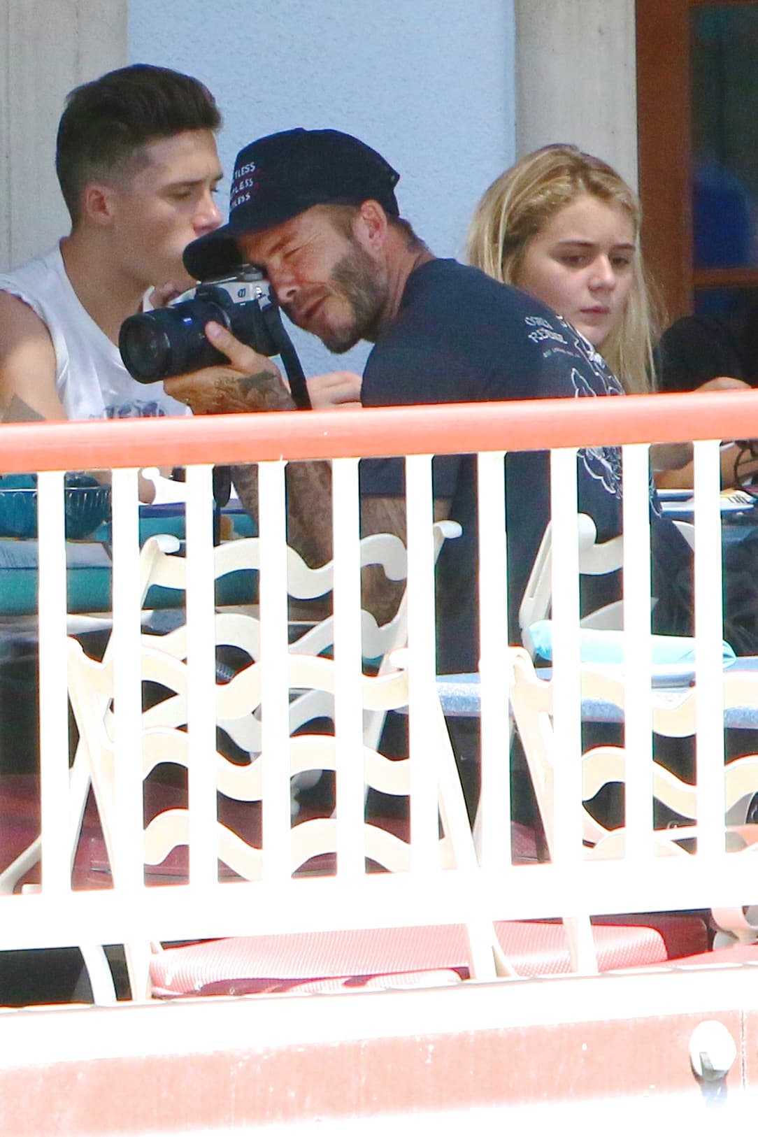 David tomó algunas fotos de su pequeña.