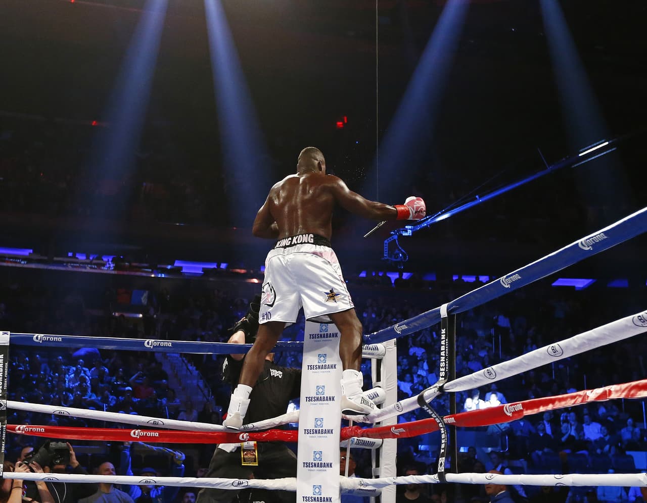 Luis Ortiz noqueó a Bryant Jennings