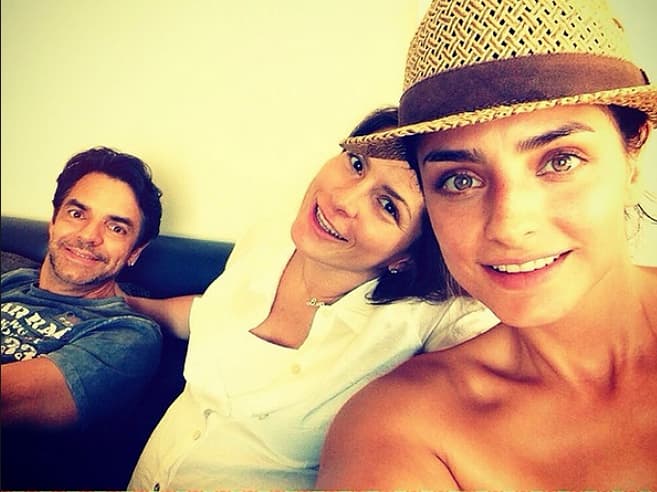 Aislinn es la hija mayor de Eugenio. Tiene muy buena relación con Alessandra.