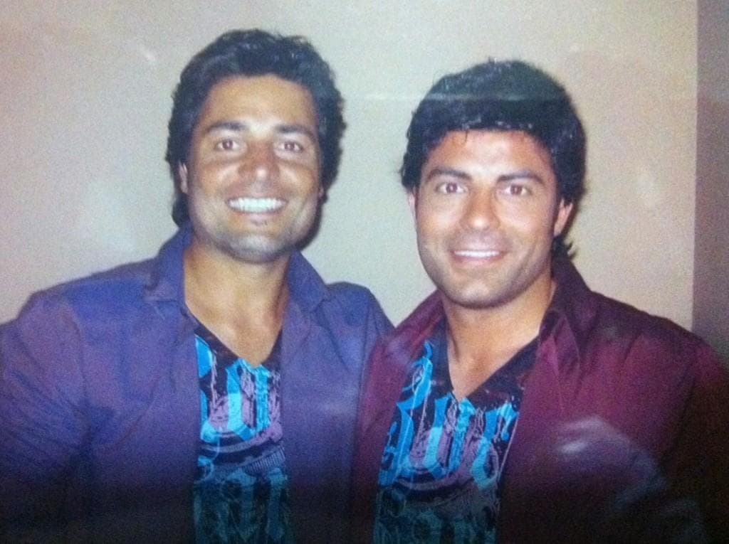 En su juventud trabajó imitando a Chayanne en España y tuvo la oportunidad de conocerlo.
<br>