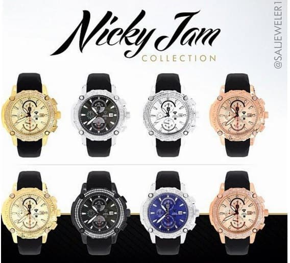 OMG! Hasta tiene una colección de relojes inspirada en su propio gusto.