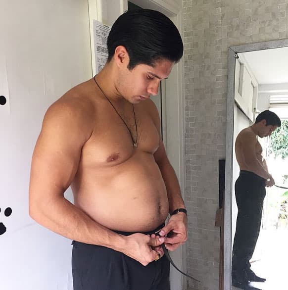 Así estaba Chino para su rol en la película 'El malquerido', con 12 kilos de más.