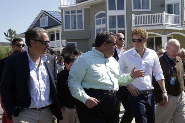 El príncipe tiene programado viajar este martes a Nueva York para participar en un acto para promover el comercio británico y para asistir al juego de un programa de beisbol comunitario.