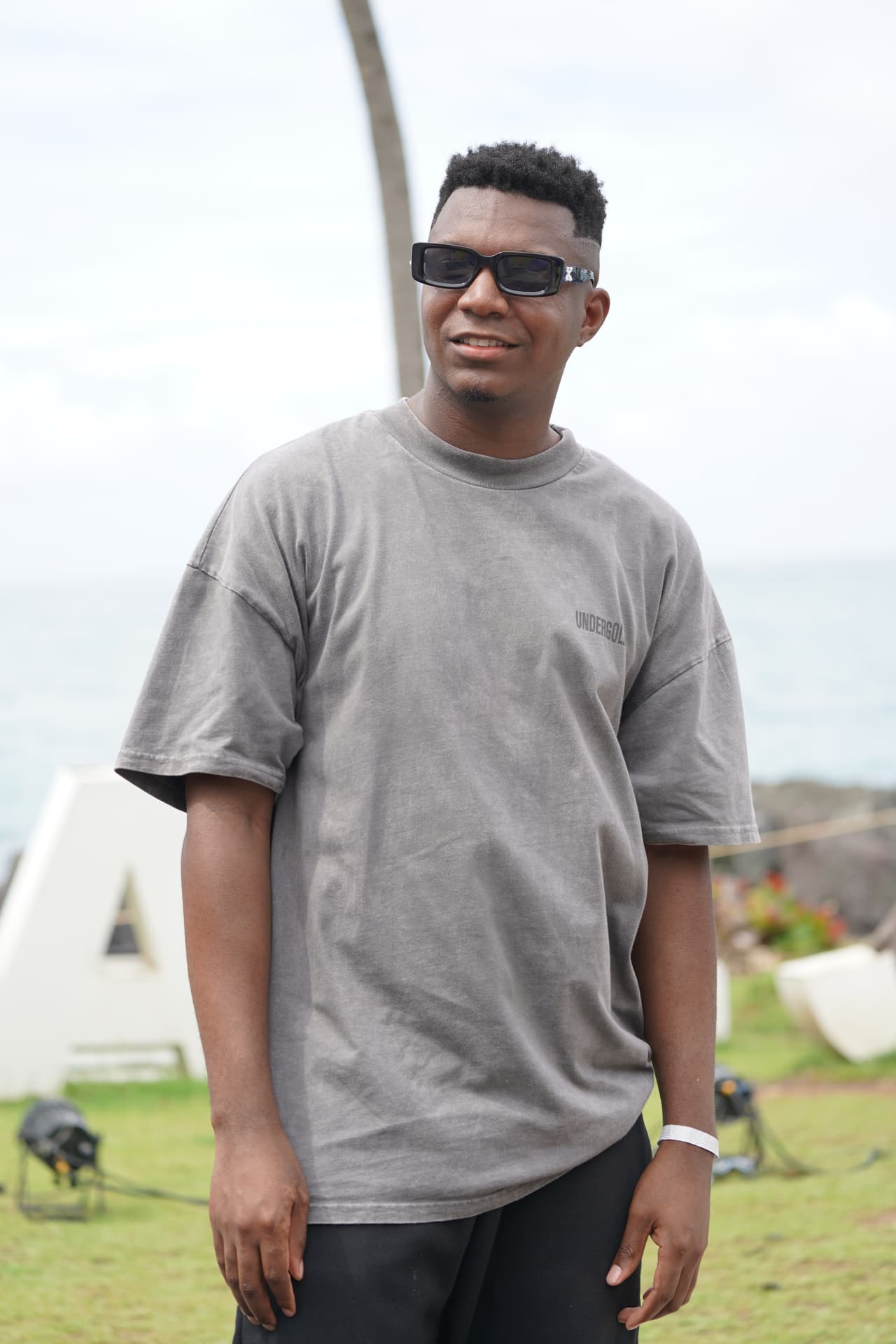 Venesti se ve muy tranquilo, pero que no te engañe porque ya está preparando su presetnación que será espectacular.