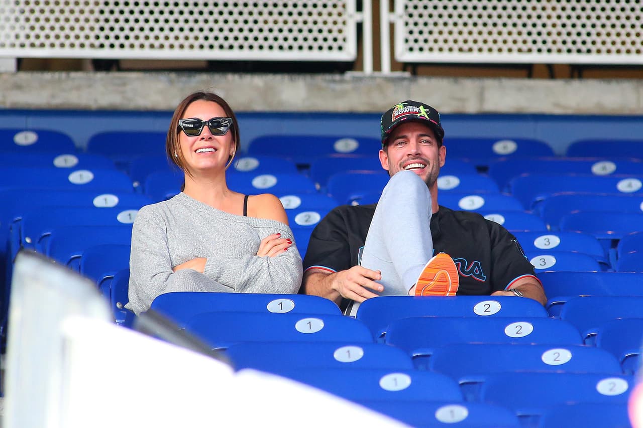 Desde luego, William y Elizabeth no pasaron por desapercibida la ocasión y ambos decidieron compartir imágenes de este momento único de su hijo de 12 años de edad.