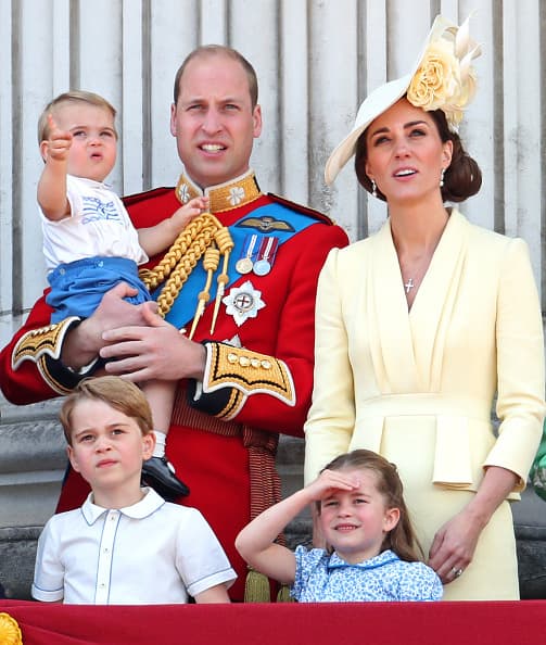 Esta conmemoración también marcó el primer Trooping the Colour del príncipe Louis, hijo de Kate Middleton y el príncipe William.