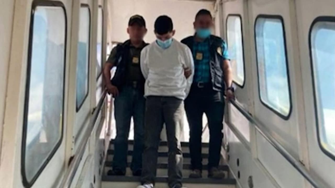 Líder de ICE lanza advertencia a ciertos indocumentados en California