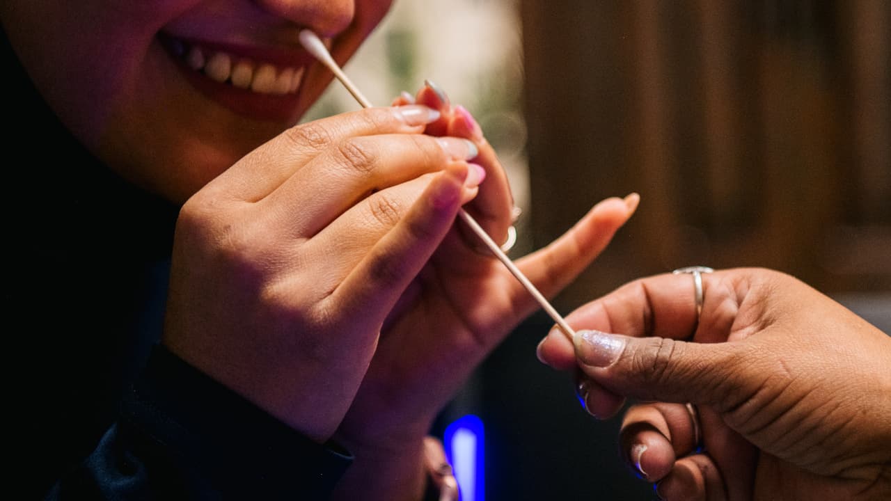 California reduce los días de aislamiento por coronavirus... ¿aunque hay más contagios?