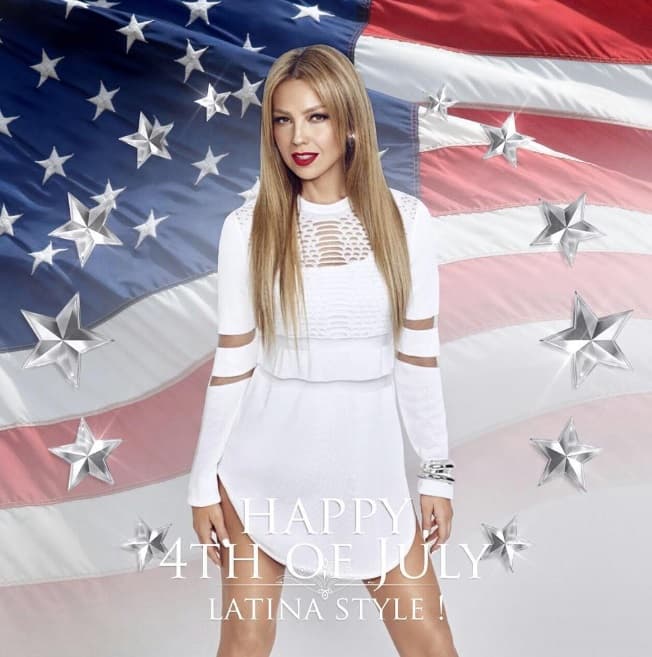 Thalía publicó esta imagen para felicitar a todos los estadounidenses en este día tan especial, además agregó este mensaje: "Para los que están celebrando hoy, pasen un feliz y divertido 4 de julio!!"