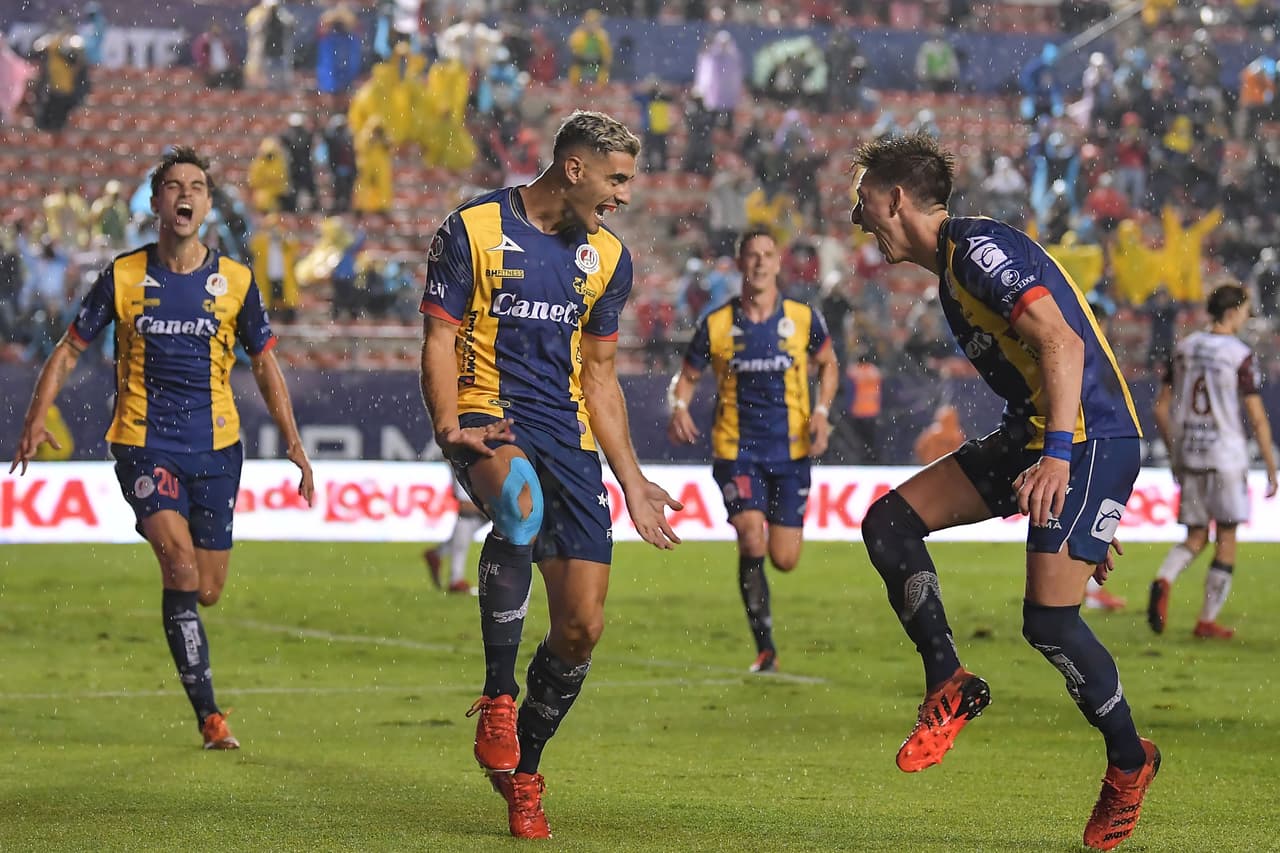 Con un hat trick de Germán Berterame y gol de Facundo Waller, Atlético San Luis golea 4-1 a Tijuana.