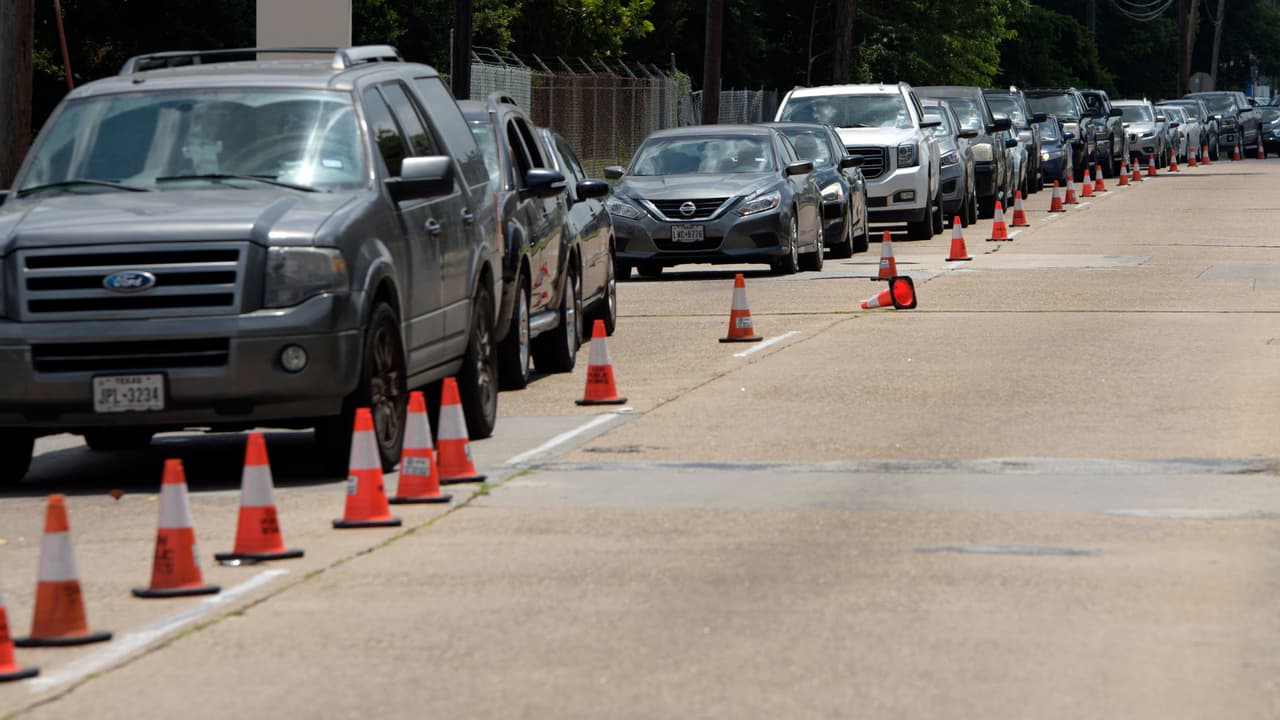 Extienden fecha para tramitar la Ley REAL ID y anuncian cambios en Texas 