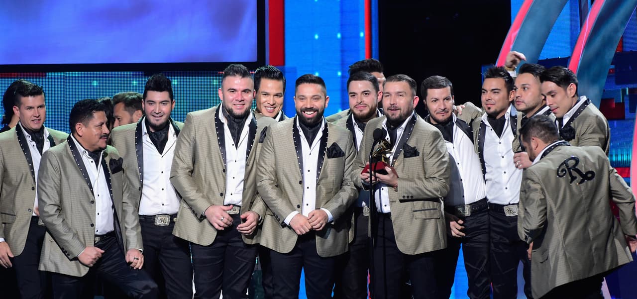 La Banda El Recodo de Cruz Lizárraga también están nominados junto a Julión, Aida Cuevas, Alex Campos y Humberto Novoa en la categoría Mejor Álbum Regional Mexicano.