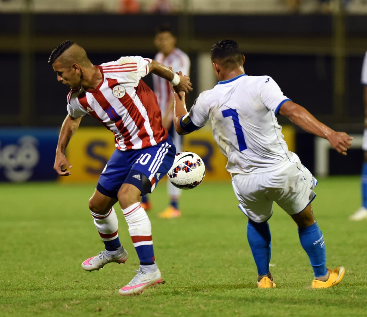 Paraguay y Honduras empatan 2-2 en amistoso previo a la Copa América