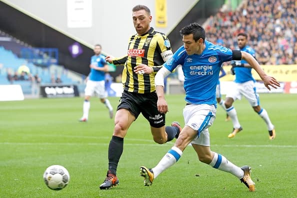 La ‘Chuckymanía’ continúa, Hirving Lozano se despachó con dos goles más en triunfo del PSV 