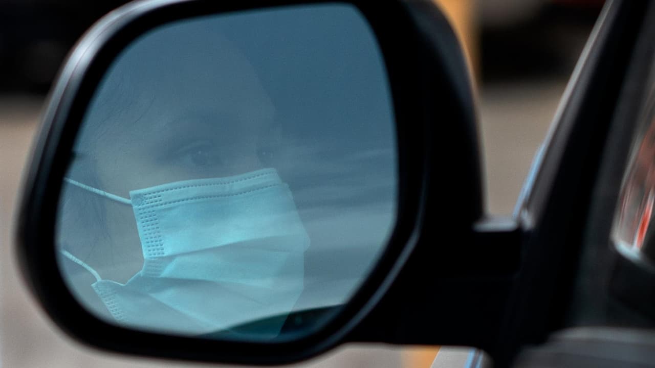 Alertan sobre posibles sitios fraudulentos de pruebas de covid-19 en el norte de Texas