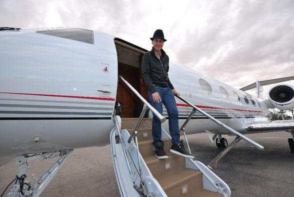 La pareja se conoció por unos amigos que tienen en común, lograron coincidir en una reunión, y ahí comenzó esta historia.