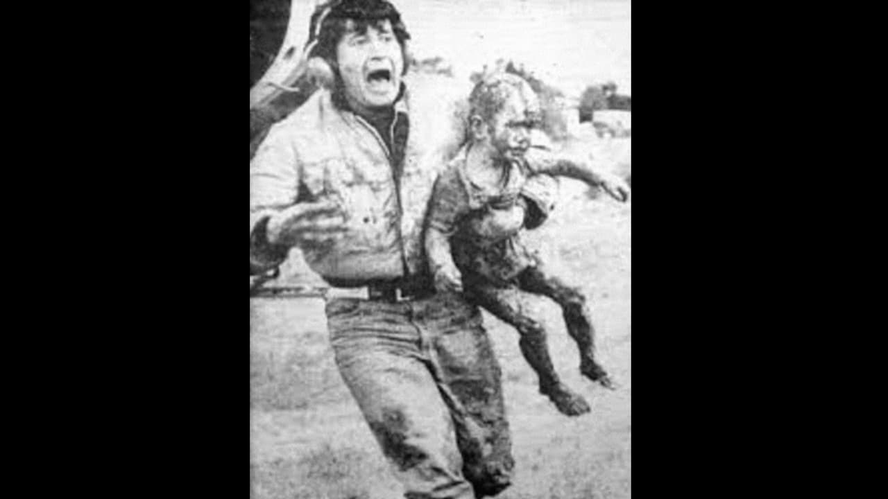 Entre el caos de la tragedia, muchas familias perdieron el rastro de sus hijos para siempre. En la premura de los rescates, perdieron el rastro de sus pequeños, algunos de los cuales fueron dados en adopción.