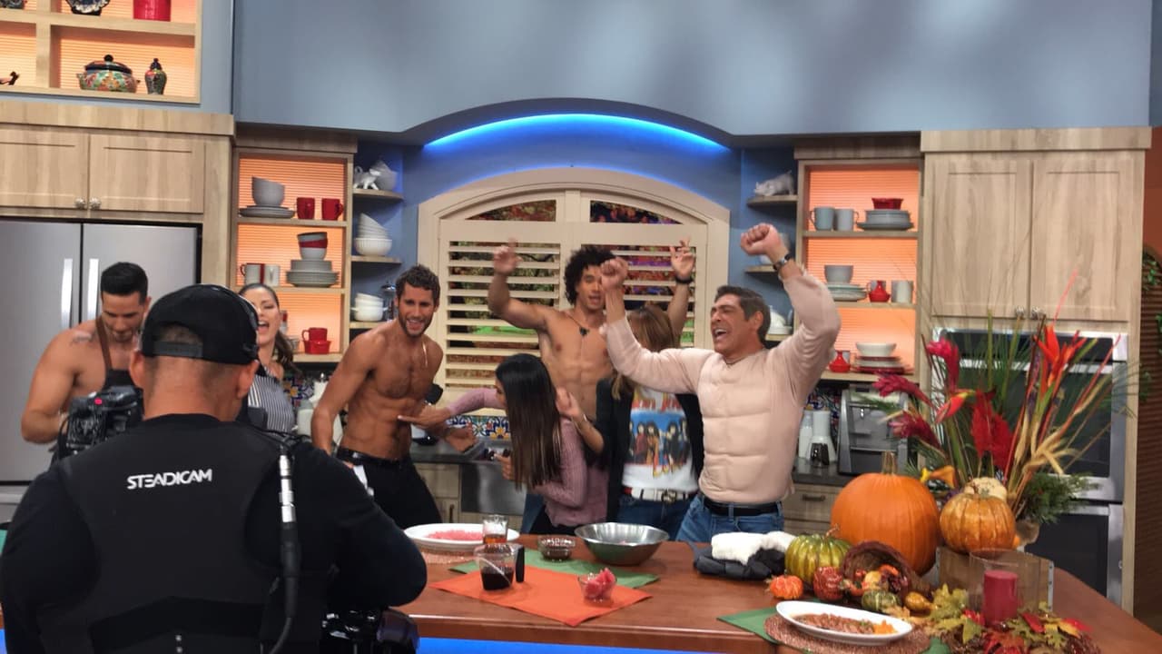 También los pusimos a bailar, cuando pensaban que nadie los estaba viendo.