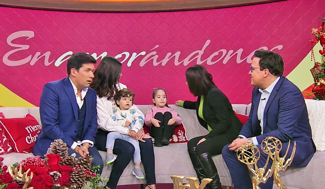 Karla y Raúl los recibieron con los brazos abiertos y los consintieron como cada que acuden al estudio.