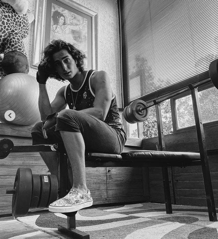 "'Papá, el día que tenga una duda te la voy a preguntar a ti, no voy a andar preguntando afuera'", le dijo tras quedarle claro que no era gay. 
<br>