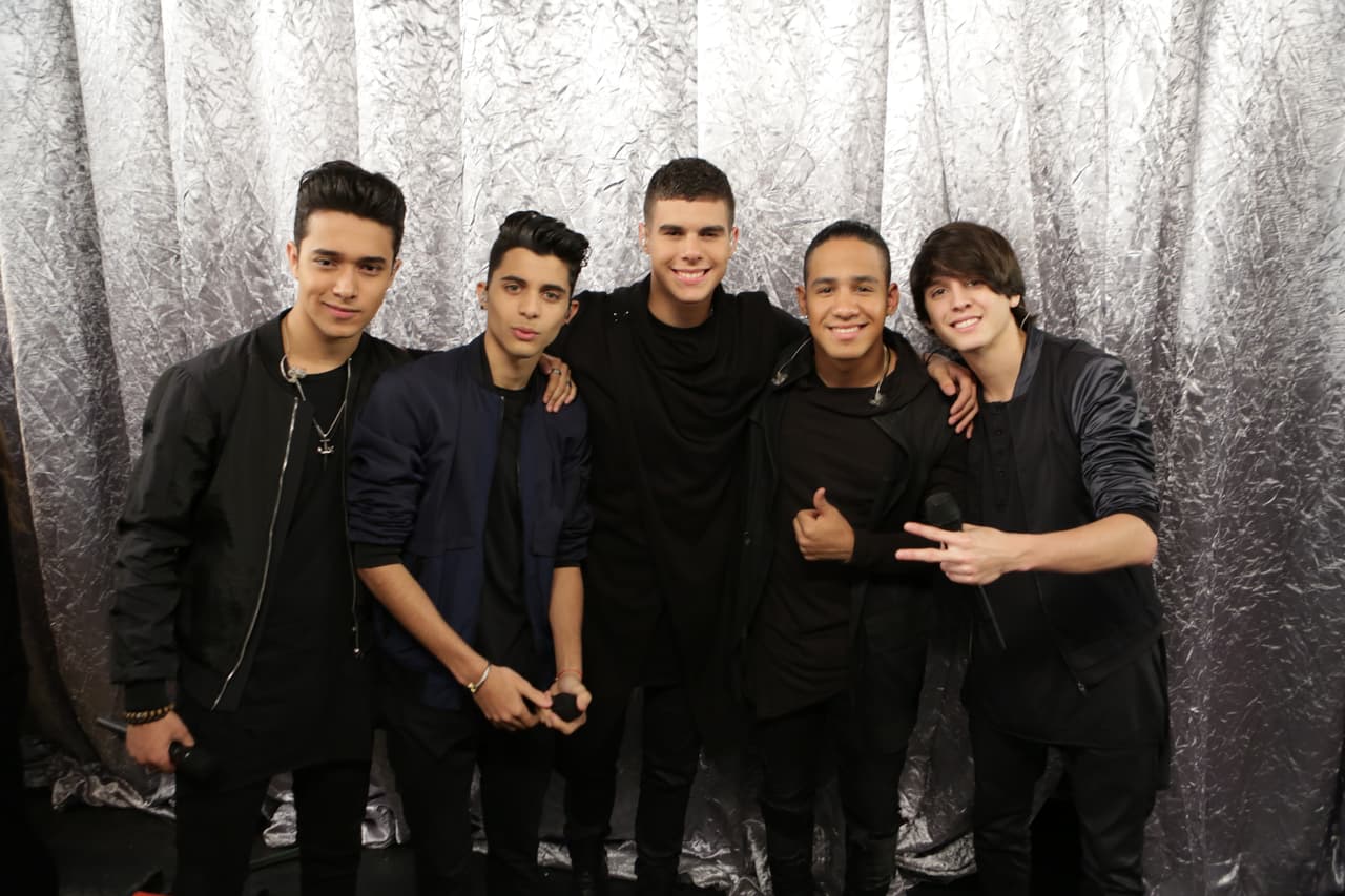 Las bellas corren, se maquillan y se preparan para lucir perfectas en cada gala de #NBLVIP. No te pierdas sus mejores fotos de backstage aquí.