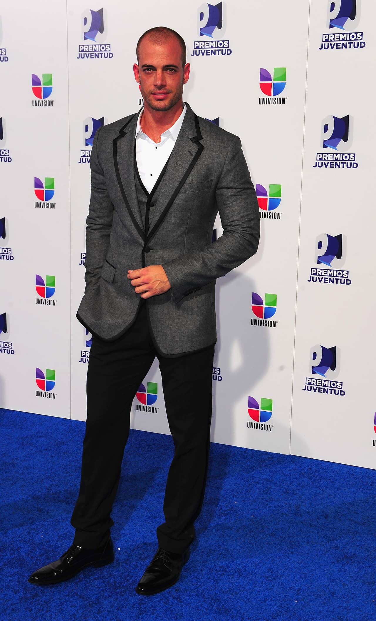 Ricky Martin, Pitbull, William Levy, Romeo Santo y William Valdés saben muy bien cómo lucir perfector en cada aparición pública.