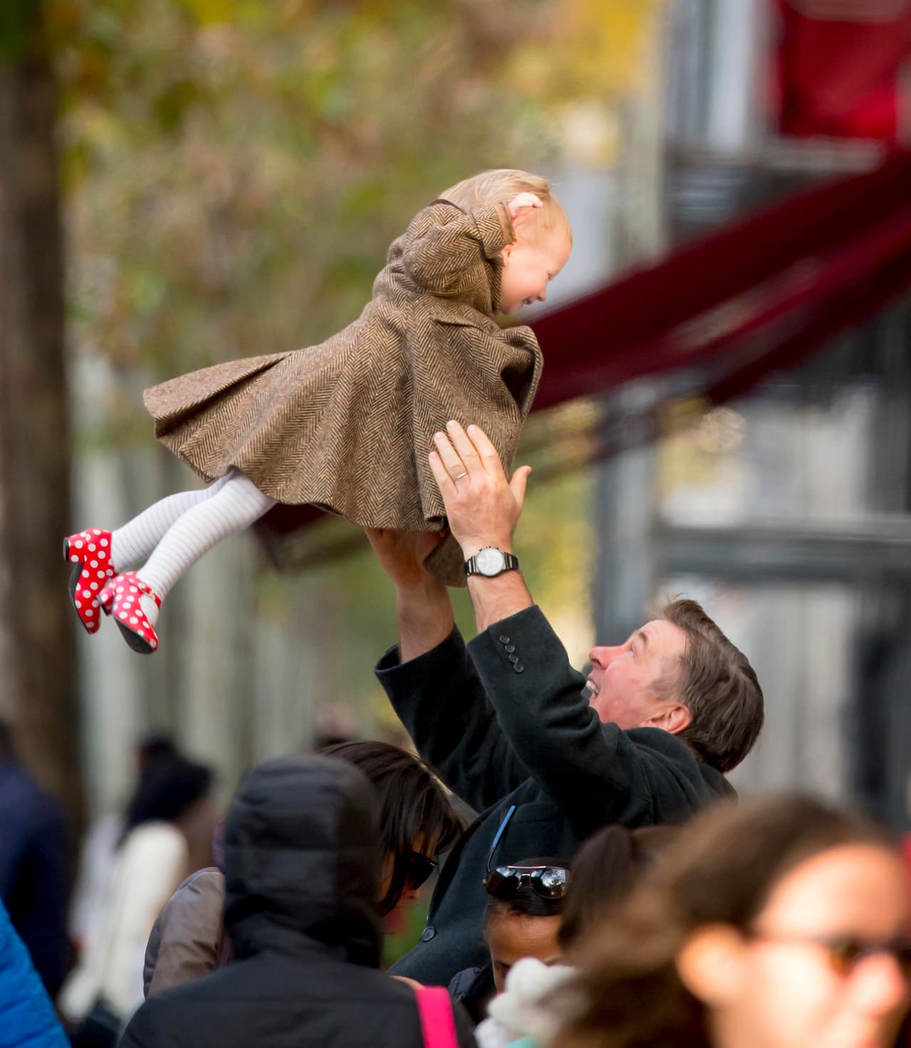 Sin duda el mejor papel de Alec Baldwin es el de ser papá.