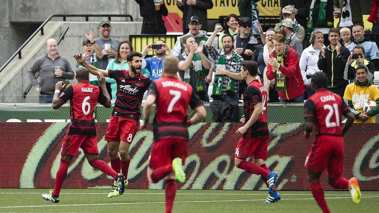 Portland convence y golea a Vancouver en el clásico de Cascadia 