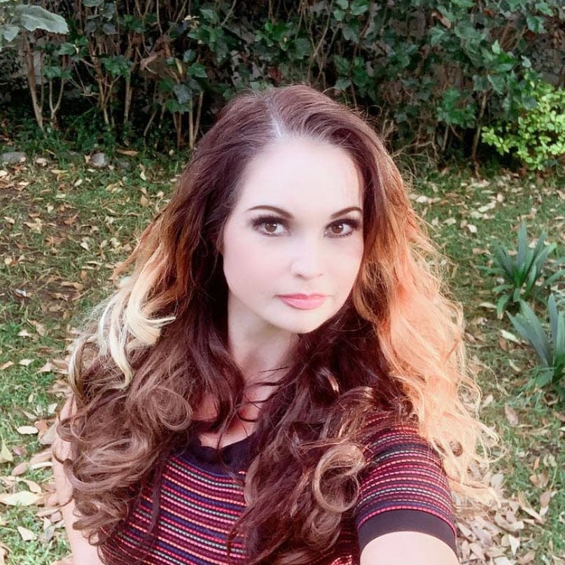 "Cuando somos trabajadoras y estamos acostumbradas a producir, por supuesto que queremos seguir haciéndolo y 
<b>no esperar nada más a que nos caiga el maná del cielo</b>, o a que pasen las contingencias para volver a pisar un escenario", sentenció.