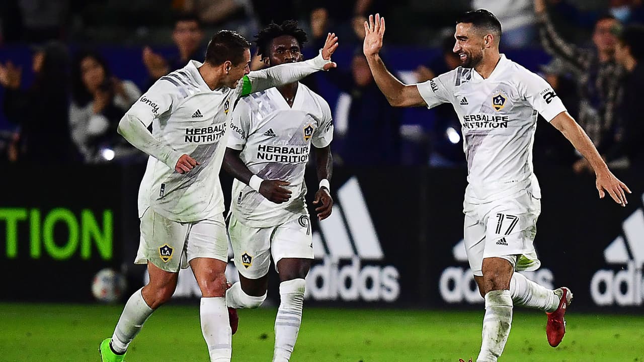 Con Chicharito como estandarte, LA Galaxy anuncia plantel para 2022