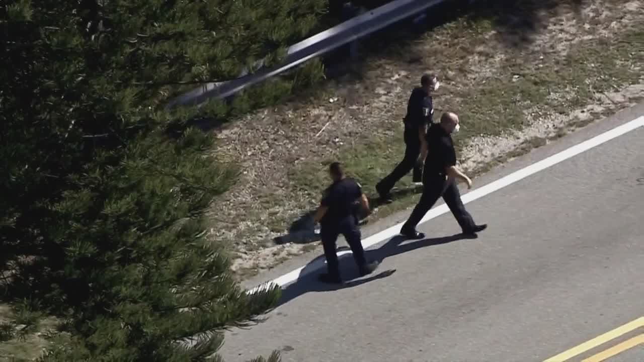 Policía encuentra un cuerpo flotando en un canal de Hialeah