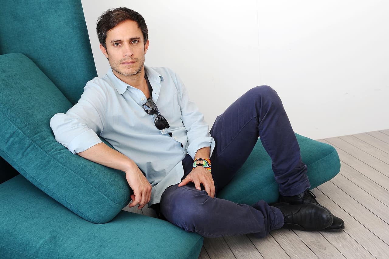 Te traemos una sesión de fotos muy especial de Gael García Bernal.