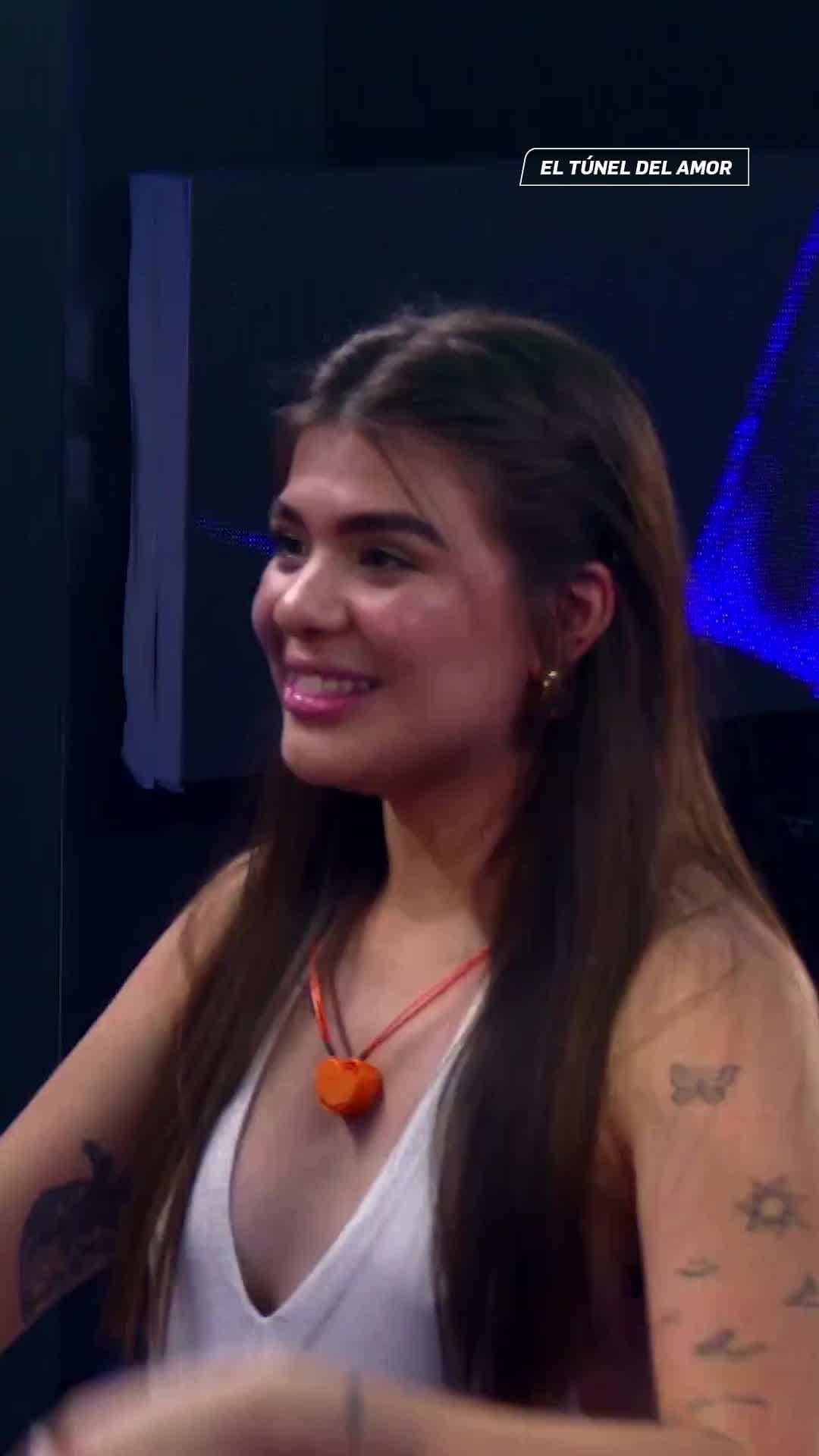 El secreto de los gemelos sale a la luz en la cita de Camilo y Paola