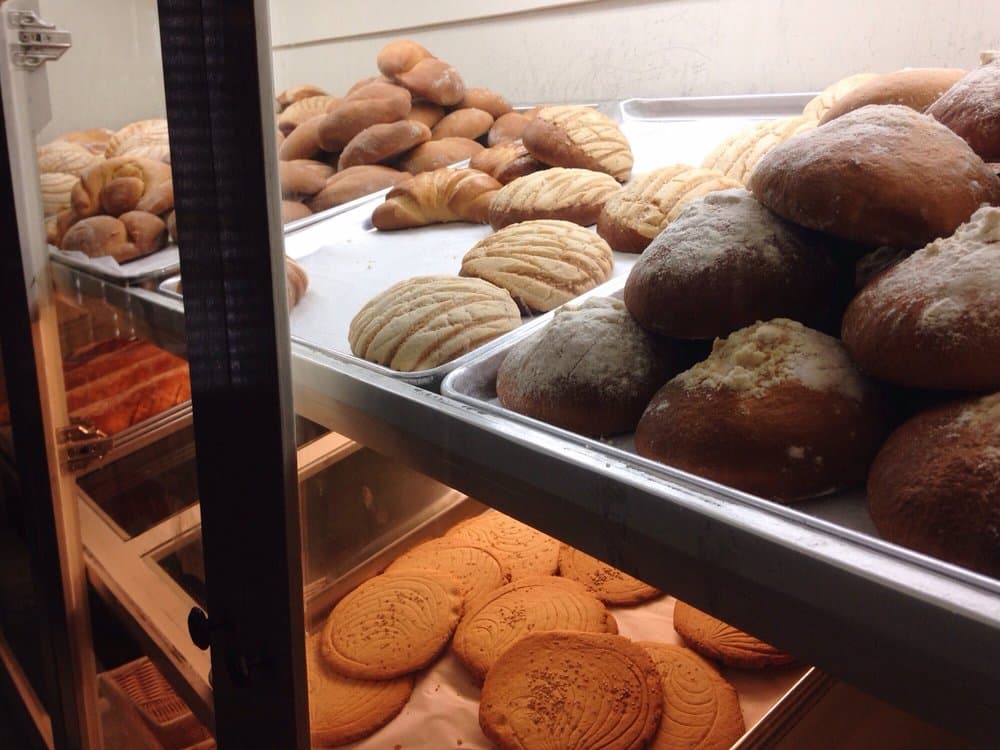 <b>Xela Pan Café </b>
<br>
<b>Dirección</b>: 5268 Buford Hwy NE. Atlanta, GA 30340
<br>
<b>Teléfono</b>: (770) 452-8880
<br>
<b><a href="https://www.yelp.com/map/xela-pan-cafe-atlanta-2">Cómo llegar</a></b>
<br>
<br>Restaurante y panadería especializado en platillos de la cocina guatemalteca, particularmente del área de Quetzaltenango, según Yelp.