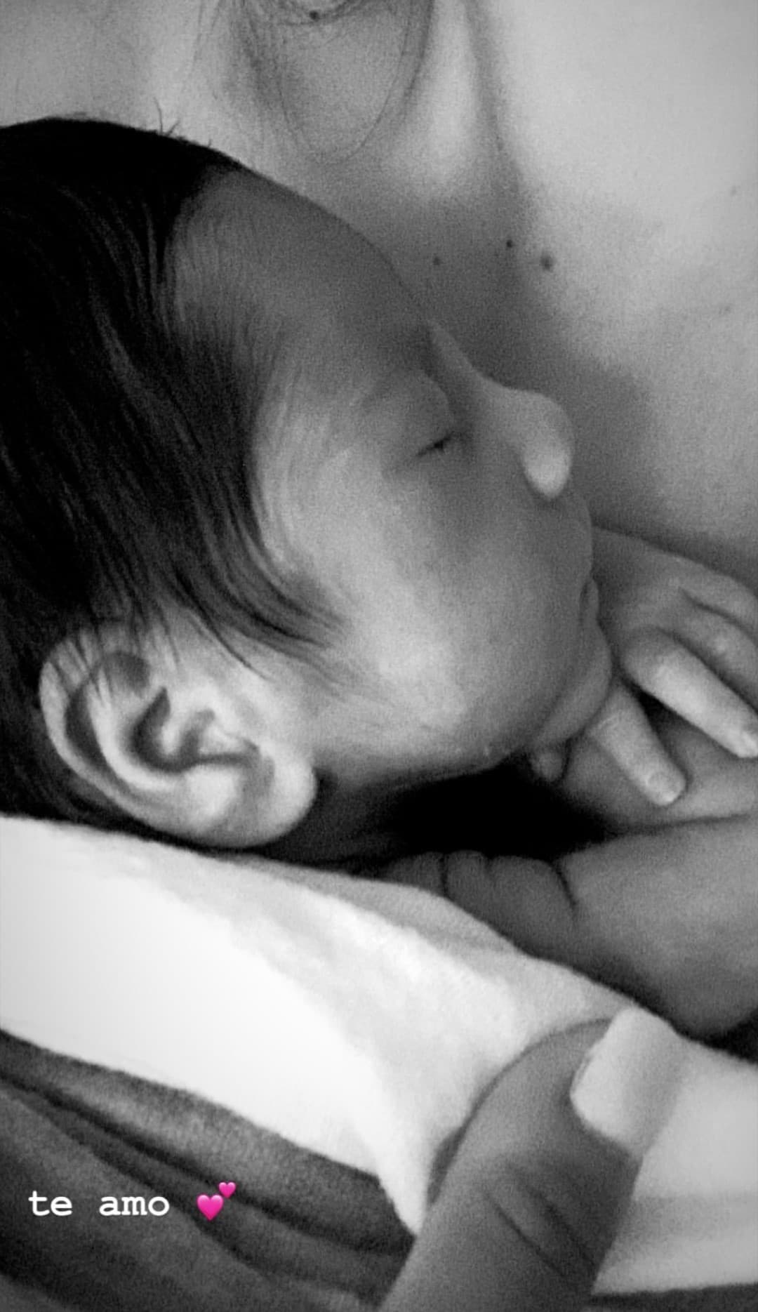 La conductora venezolana está disfrutando las primeras semanas de 'Baby Diego' entre sus brazos. Estar 24/7 con él es todo un sueño para Andrea.