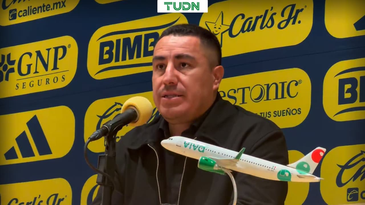 "A ver si proponen": Efra reta a Jardine para la Vuelta en C.U.