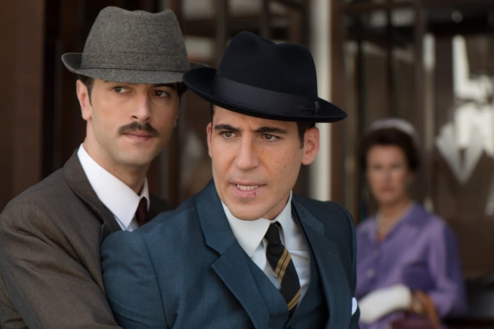 Y a la negativa de los bancos que no quieren prestarle dinero.