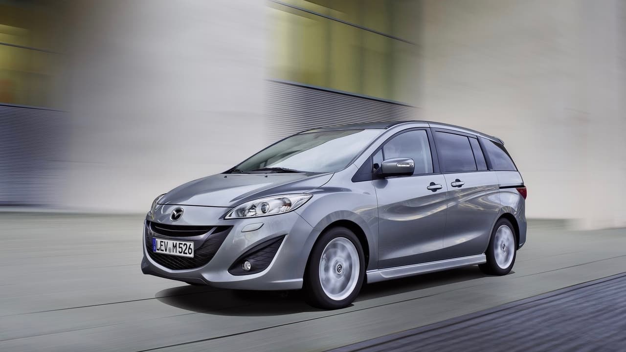 <h3 class="cms-h3-H3">Minivan: Mazda5 2006-2015</h3>
<br>Al igual que la Ford Flez, esta mini minivan nunca tuvo las ventas que su buen diseño merecía, lo cual es una lástima porque la Mazda5 no solo es bella y práctica sino que también se maneja sorprendentemente bien y junto al Mustang y al Impreza WRX, es uno de los tres modelos de esta lista que se puede conseguir con transmisión manual.
<br>
<br>
<b>Ideal</b>: básicamente 
<b>para todo el mundo</b>.