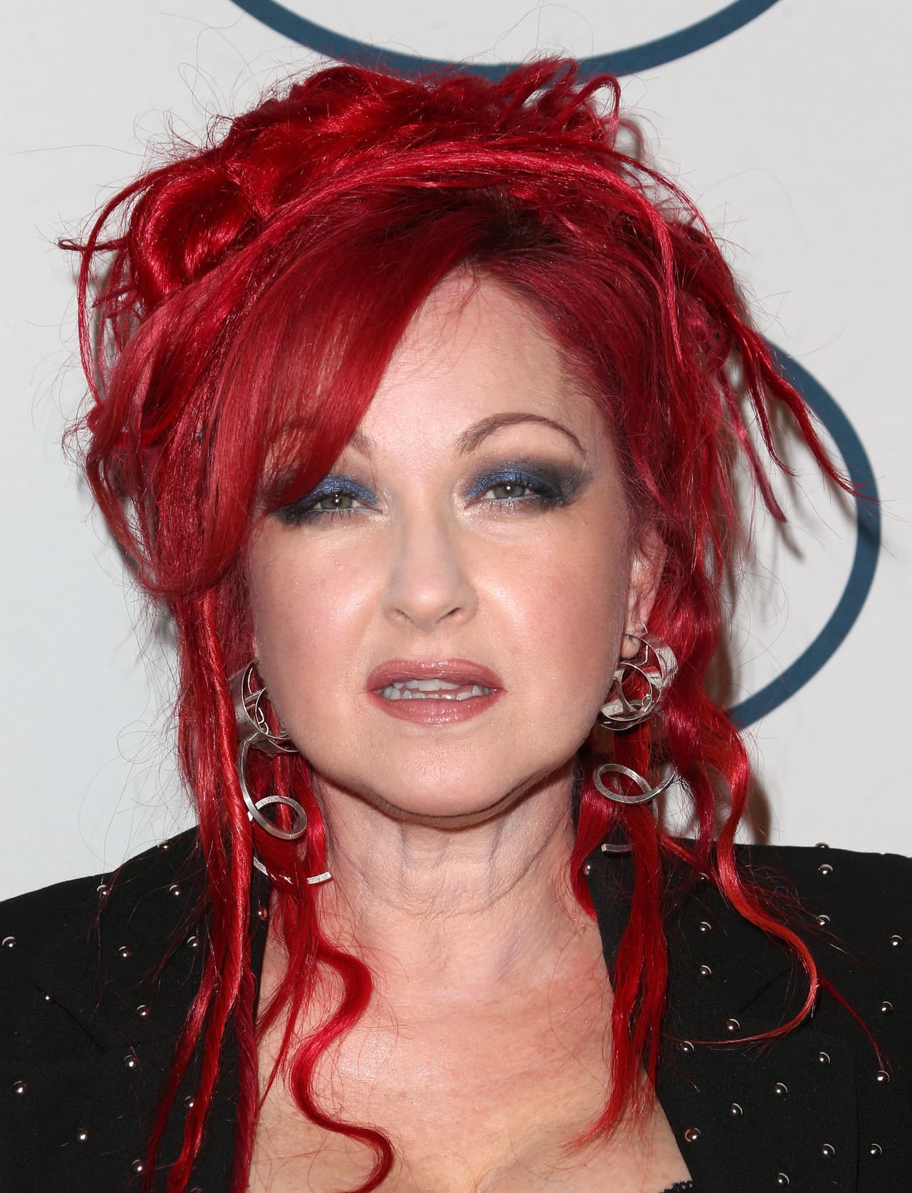 Tras el fracaso de ese grupo, la cantante se declaró en bancarrota en 1980... pero luego se recuperó con grandes éxitos musicales.